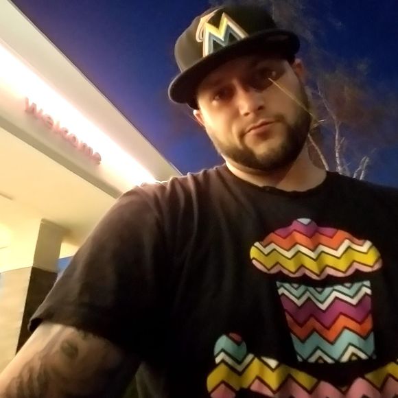 Meet your Posher, Richard - Picture 1 of 1